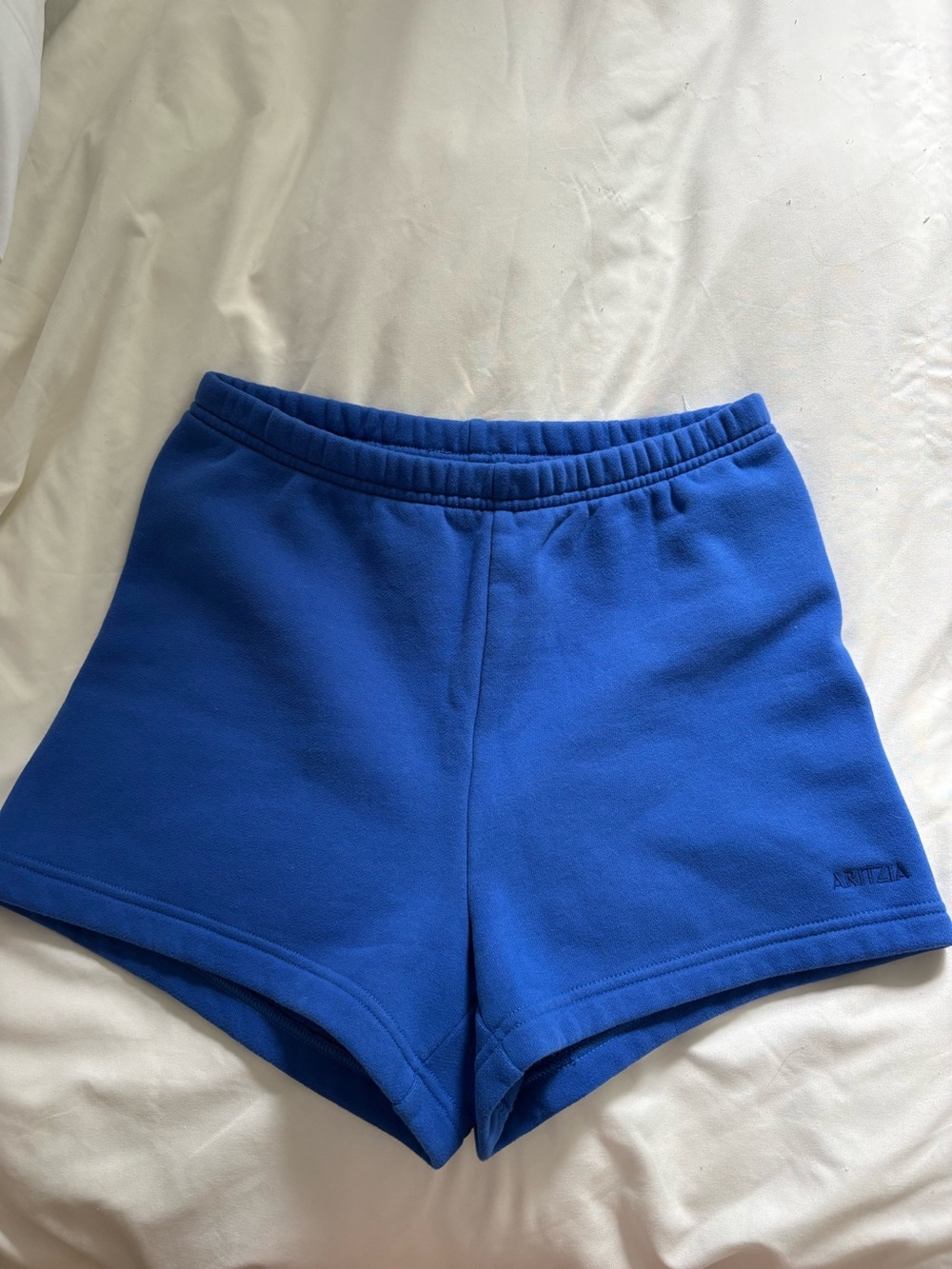 Aritzia perfect sweatshorts jazz blue